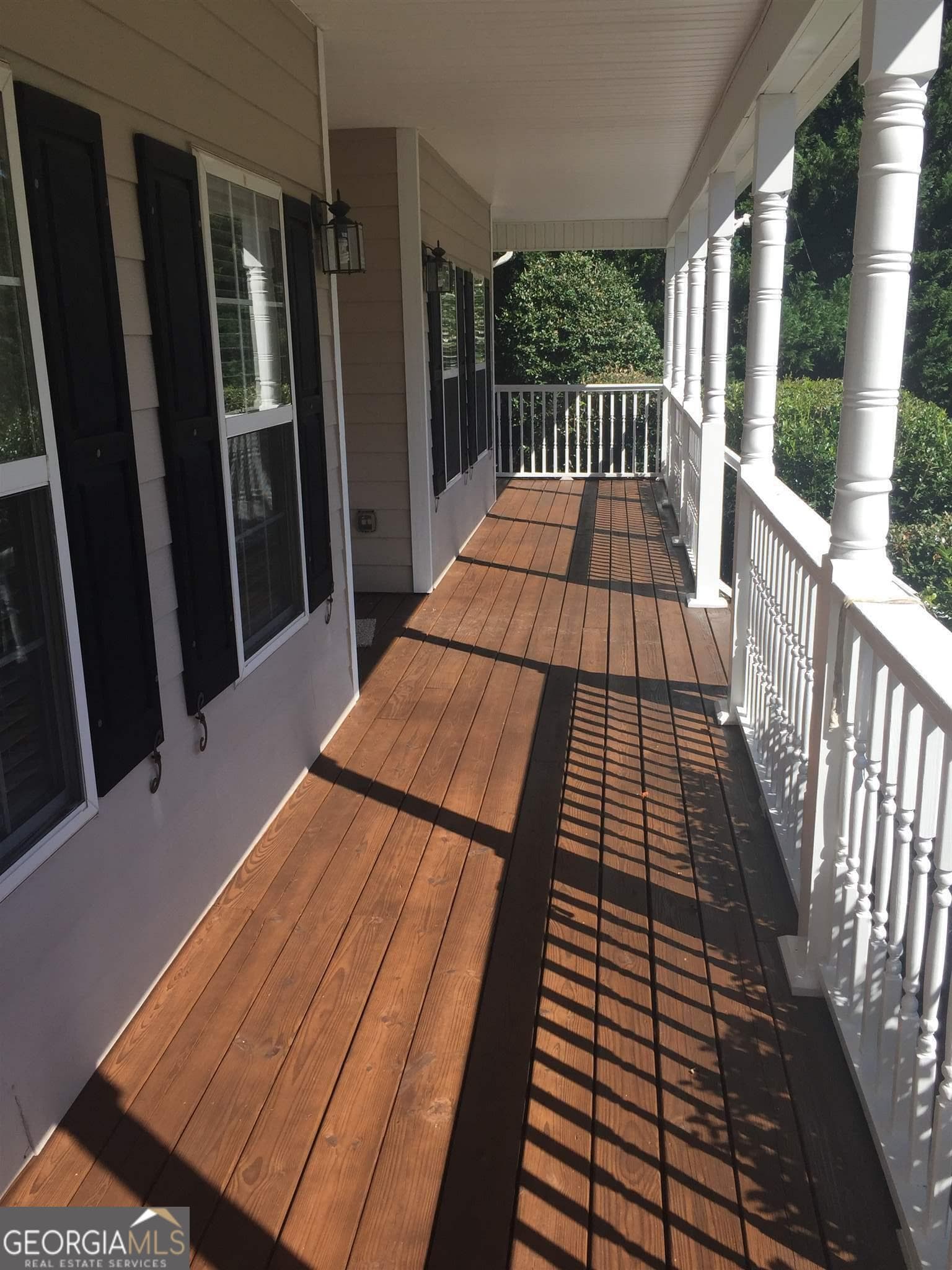 5 bedroom, 3.5 bathroom, 3,756 sq ft single family residence for rent at 149 Walnut Ridge Drive, Hoschton, GA 30548 for $2,600 a month — photo 3