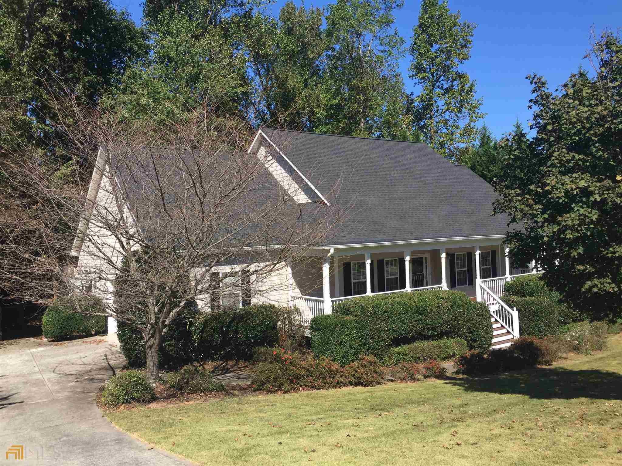 5 bedroom, 3.5 bathroom, 3,756 sq ft single family residence for rent at 149 Walnut Ridge Drive, Hoschton, GA 30548 for $2,600 a month