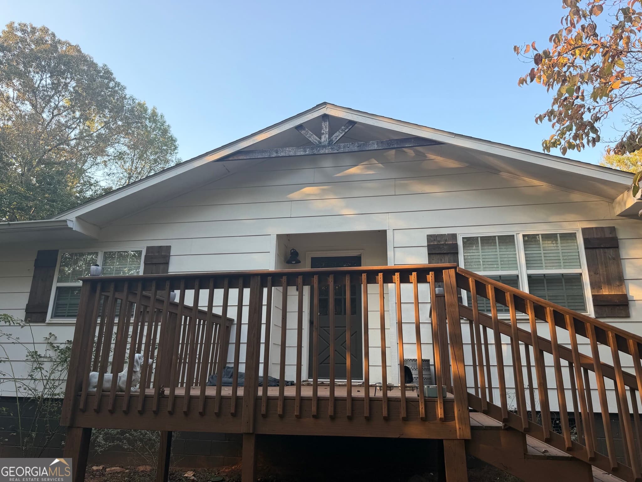 4 bedroom, 2 bathroom, 2,025 sq ft single family residence for sale at 5951 Seven Islands Road, Madison, GA 30650 — photo 3