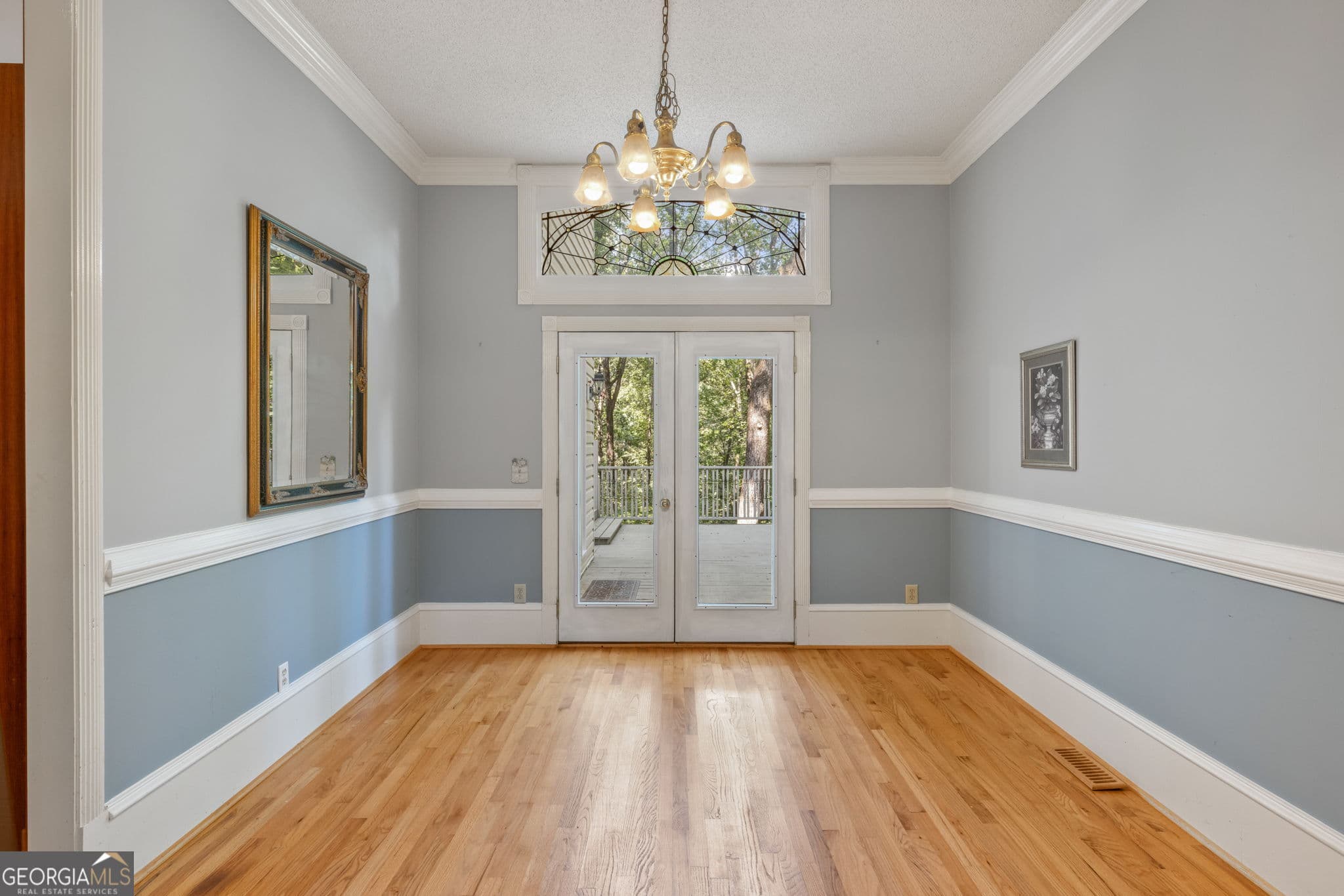4 bedroom, 3 bathroom, 4,836 sq ft single family residence for sale at 5633 Aven Road, Marietta, GA 30068 — photo 6