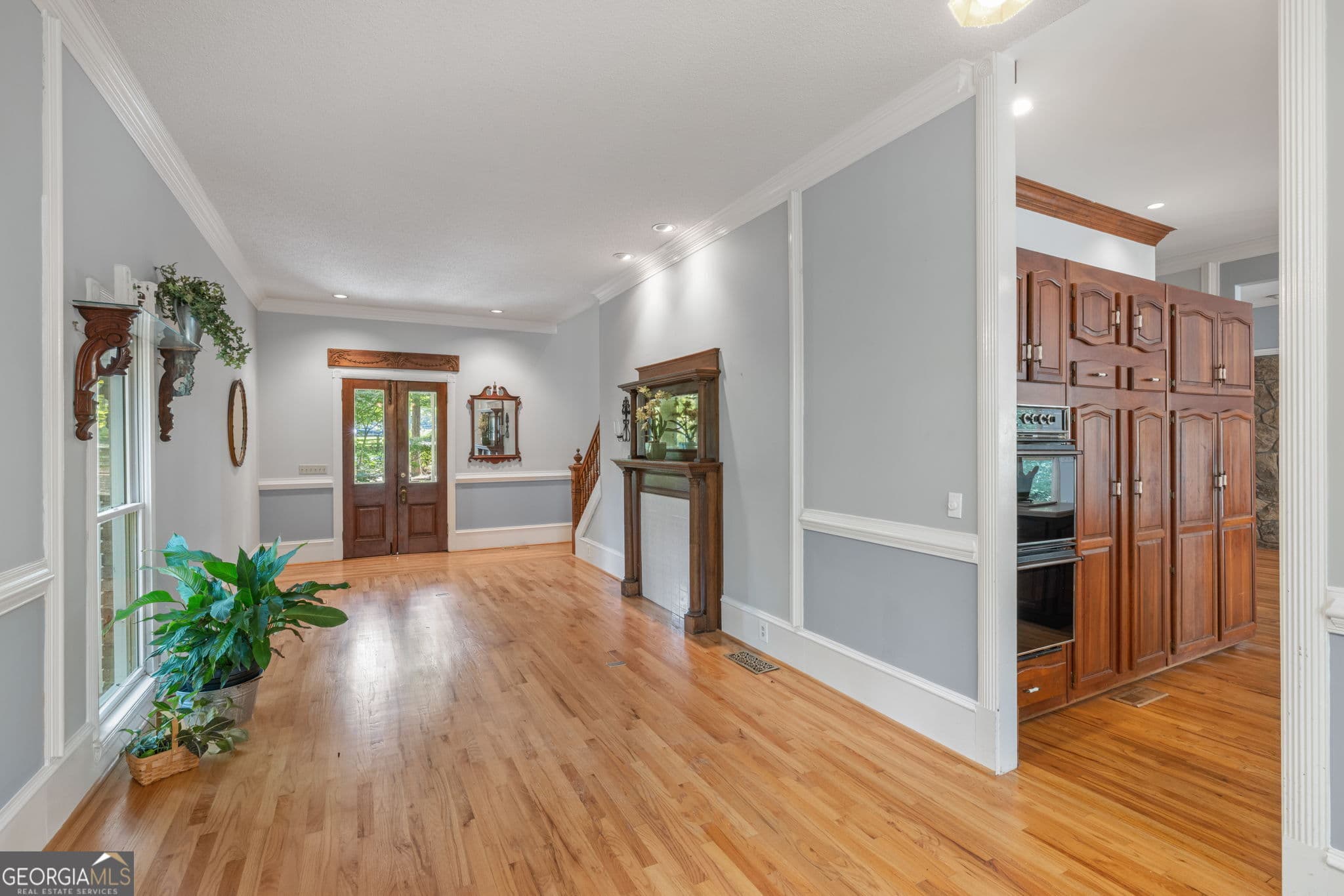 4 bedroom, 3 bathroom, 4,836 sq ft single family residence for sale at 5633 Aven Road, Marietta, GA 30068 — photo 5