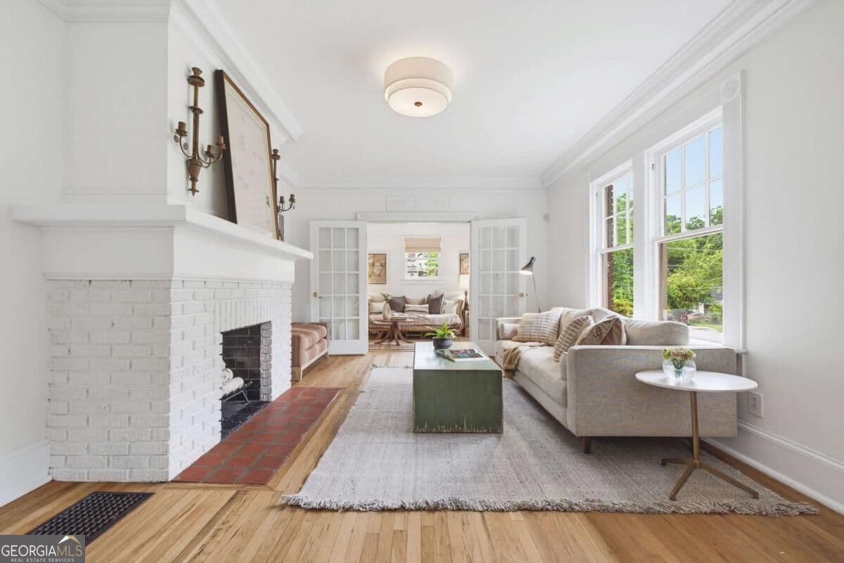 4 bedroom, 3 bathroom, 2,320 sq ft single family residence for sale at 252 Kings Highway, Decatur, GA 30030 — photo 5
