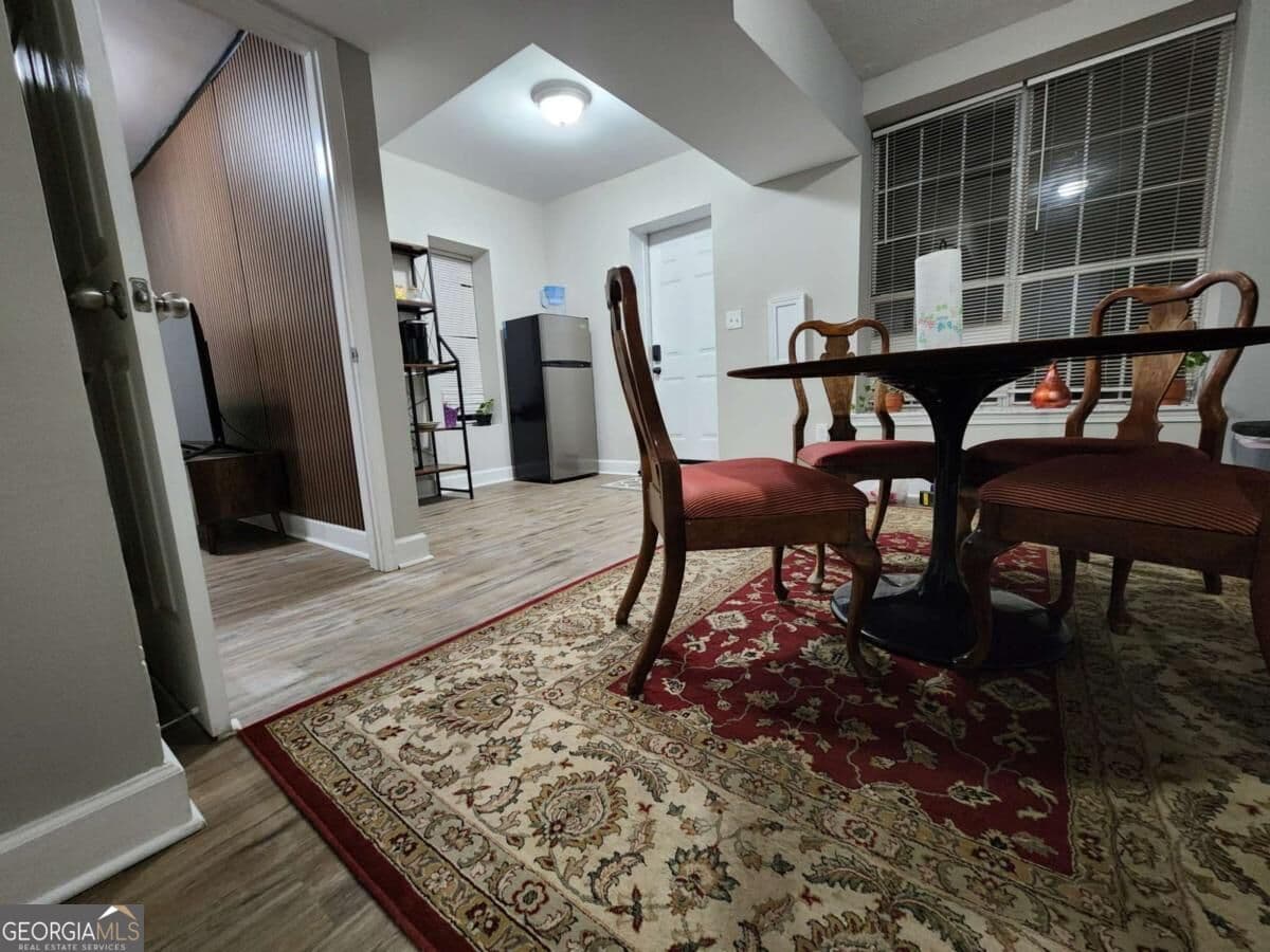 1 bedroom, 1 bathroom, 900 sq ft single family residence for rent at 2829 Cobb Place Manor Court, Marietta, GA 30066 for $1,500 a month — photo 5