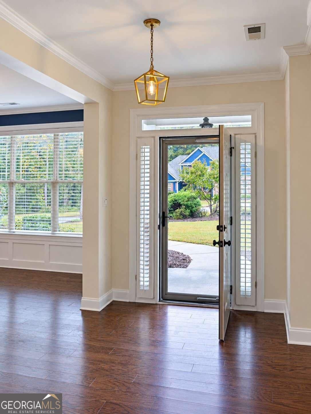 4 bedroom, 3.5 bathroom, 2,939 sq ft single family residence for sale at 260 Timbercreek Estates Drive, Sharpsburg, GA 30277 — photo 2