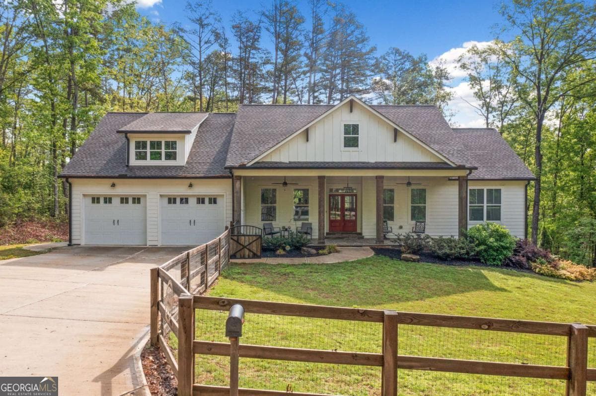 3 bedroom, 2.5 bathroom, 2,234 sq ft single family residence sold at 672 Dogwood Drive, Ball Ground, GA 30107
