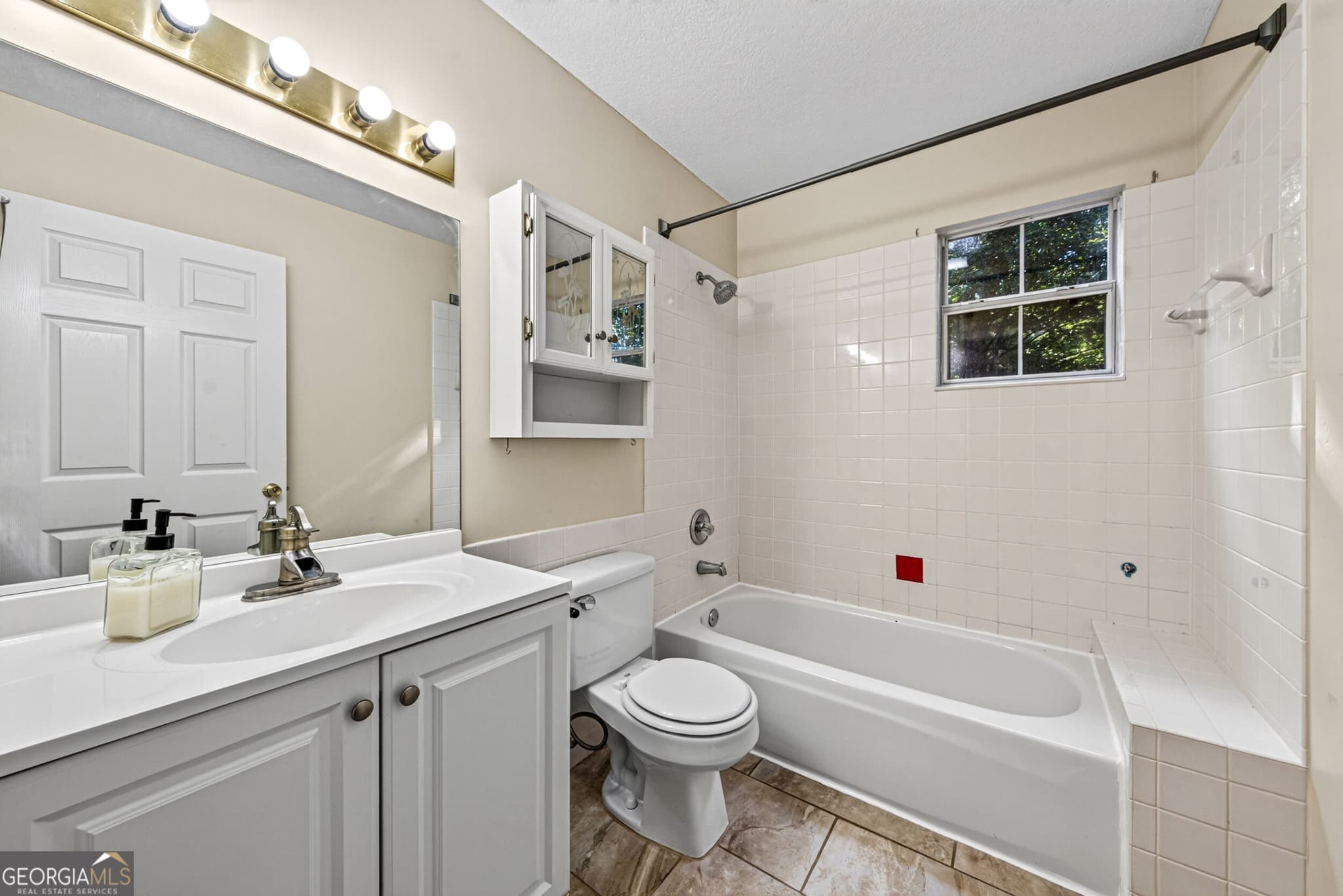 4 bedroom, 3 bathroom, 2,744 sq ft single family residence for sale at 90 Amber Lane, Tiger, GA 30576 — photo 9