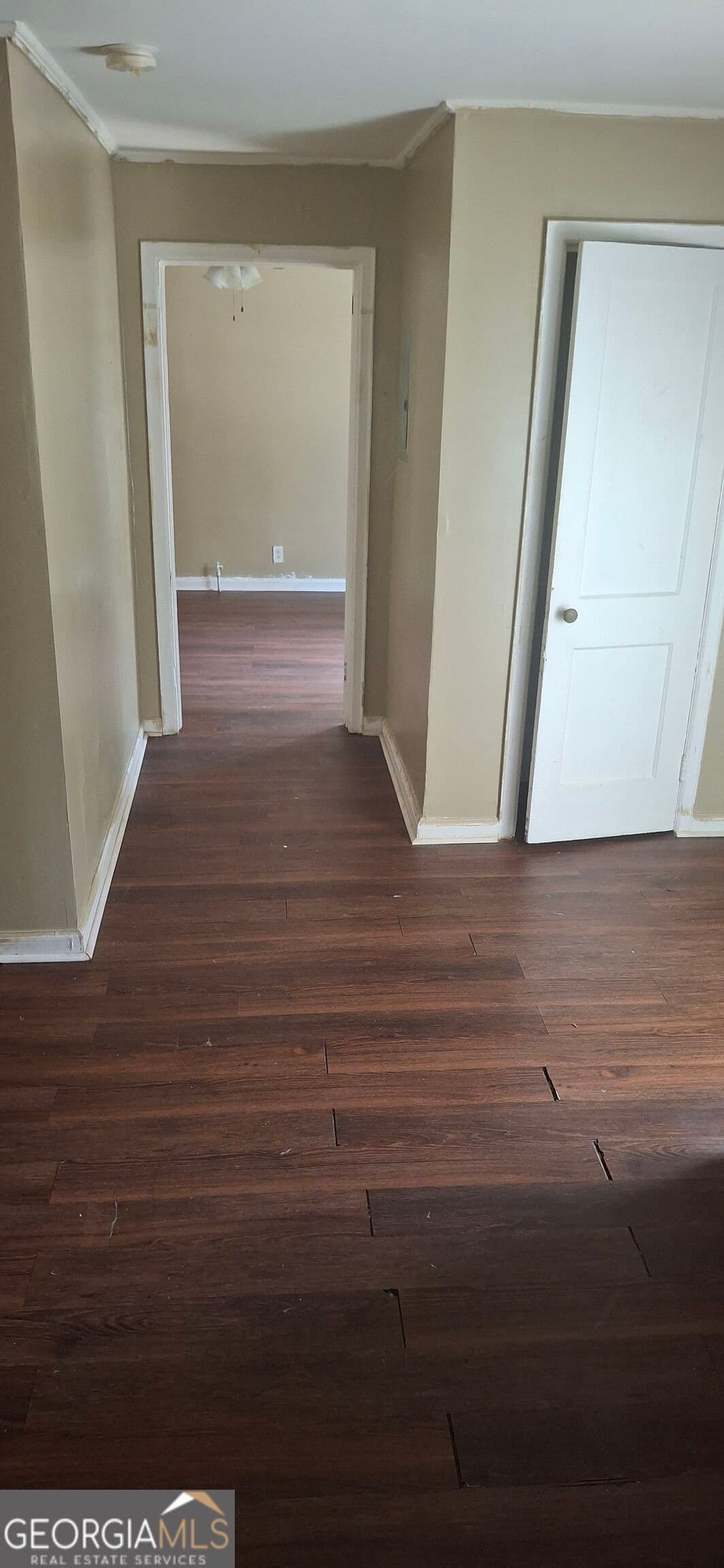 2 bedroom, 1 bathroom, 728 sq ft duplex for rent at 216 Alabama Street, Griffin, GA 30223 for $995 a month — photo 6