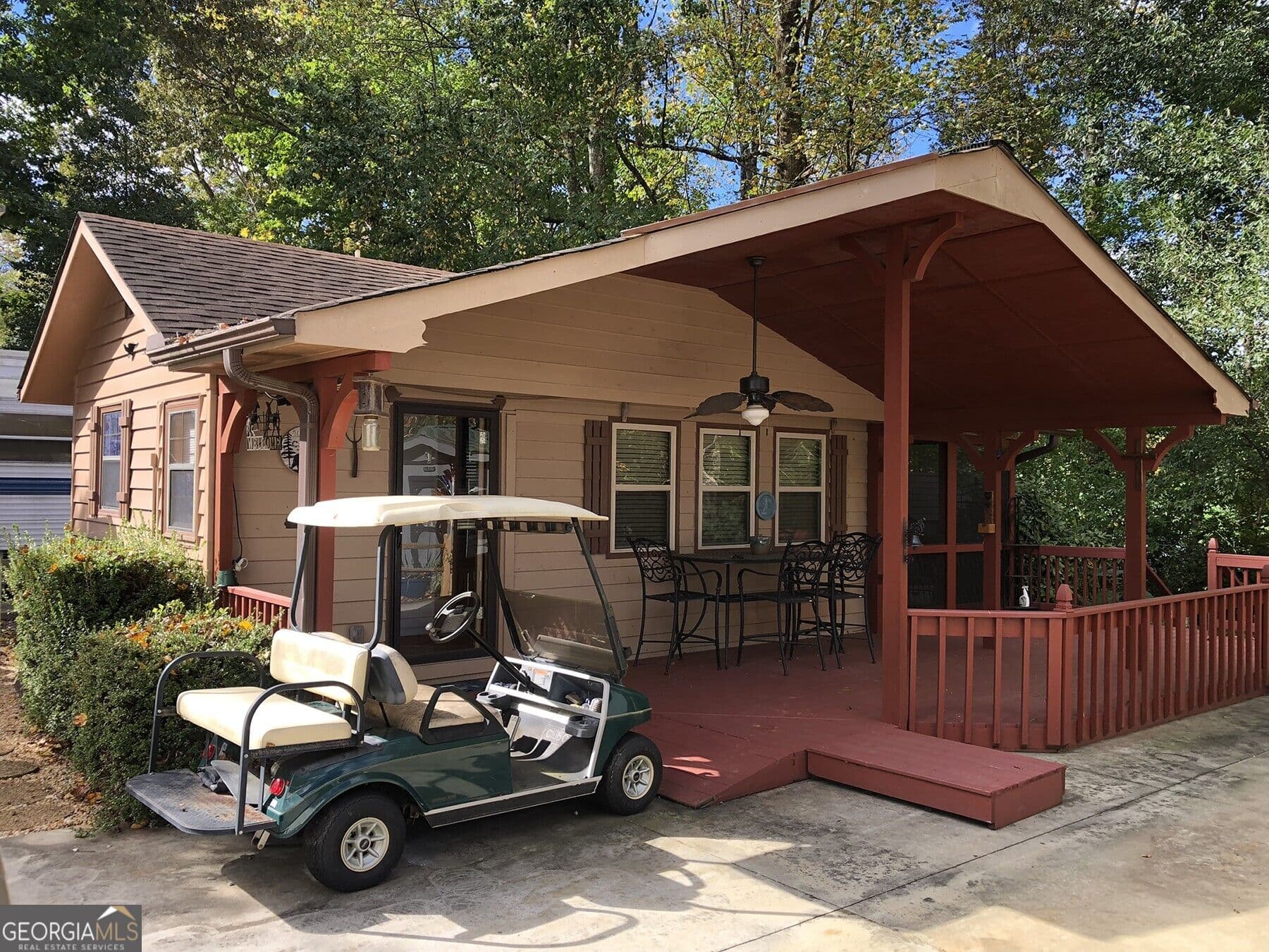 1 bedroom, 1 bathroom, 436 sq ft cabin,single family residence for sale at 87 Maple Wood Lane, Cleveland, GA 30528 — photo 4