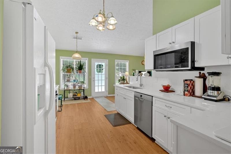3 bedroom, 2 bathroom, 1,798 sq ft single family residence for sale at 322 London Lane, Hiram, GA 30141 — photo 9