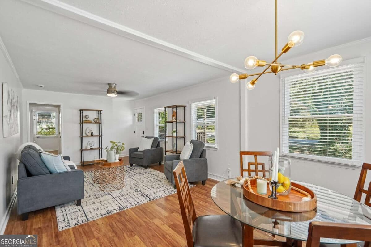 3 bedroom, 2 bathroom, 1,190 sq ft single family residence for sale at 1367 Kenilworth Drive, Atlanta, GA 30310 — photo 8