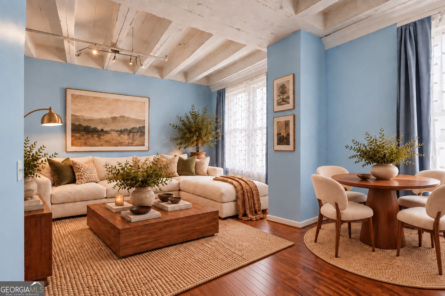 2 bedroom, 2 bathroom, 902 sq ft condominium for sale at 32 Peachtree Street 703, Atlanta, GA 30303 — photo 4
