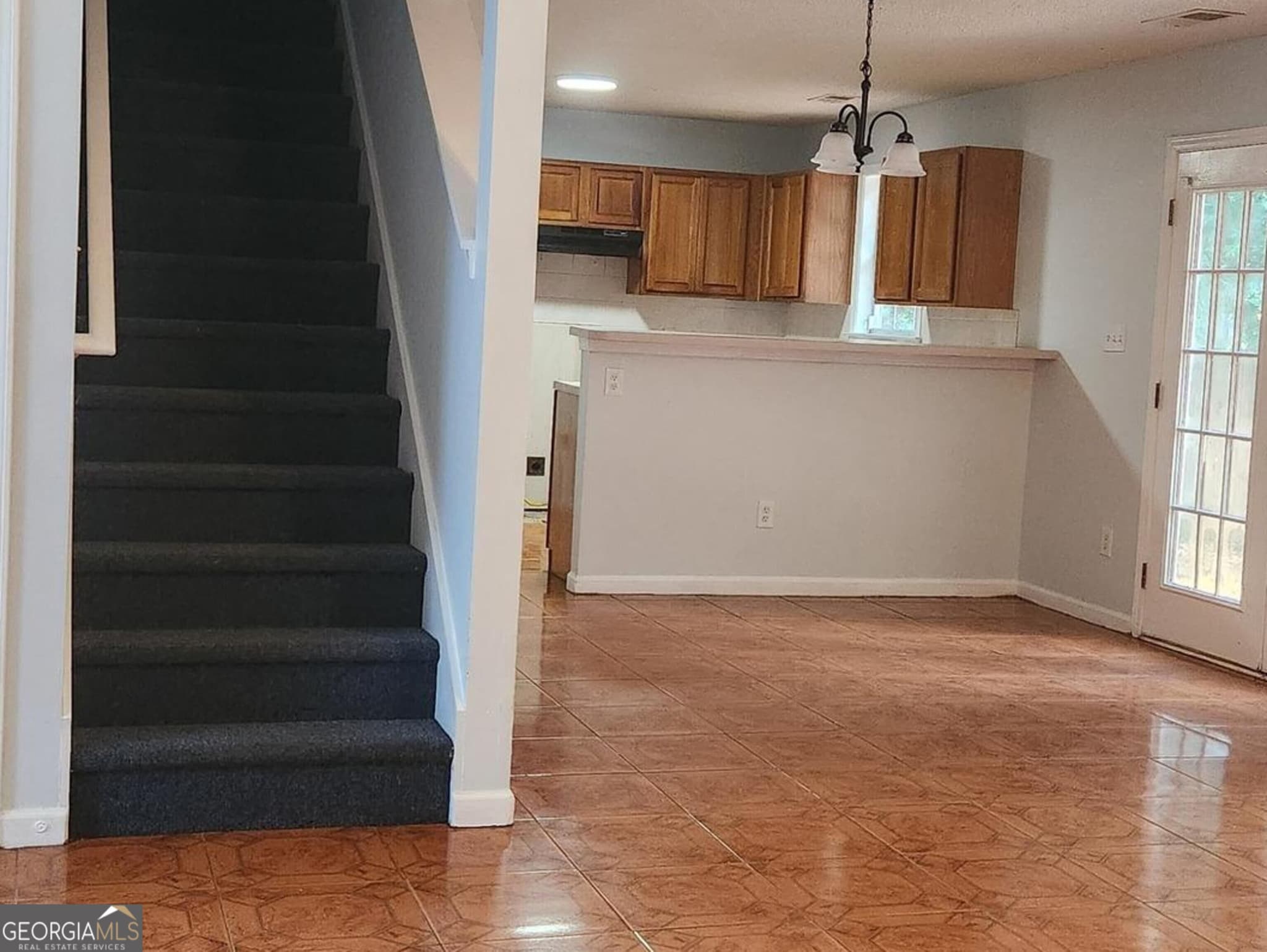 4 bedroom, 2 bathroom, 1,378 sq ft single family residence for rent at 10883 Knotty Pine Place, Hampton, GA 30228 for $2,100 a month — photo 3