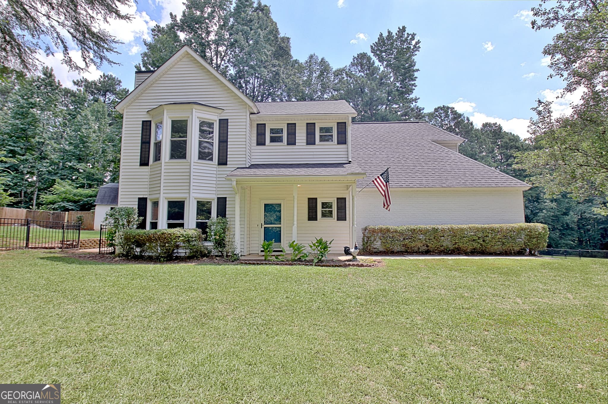 4 bedroom, 2.5 bathroom, 2,058 sq ft single family residence for sale at 1359 Fischer Road, Sharpsburg, GA 30277 — photo 3