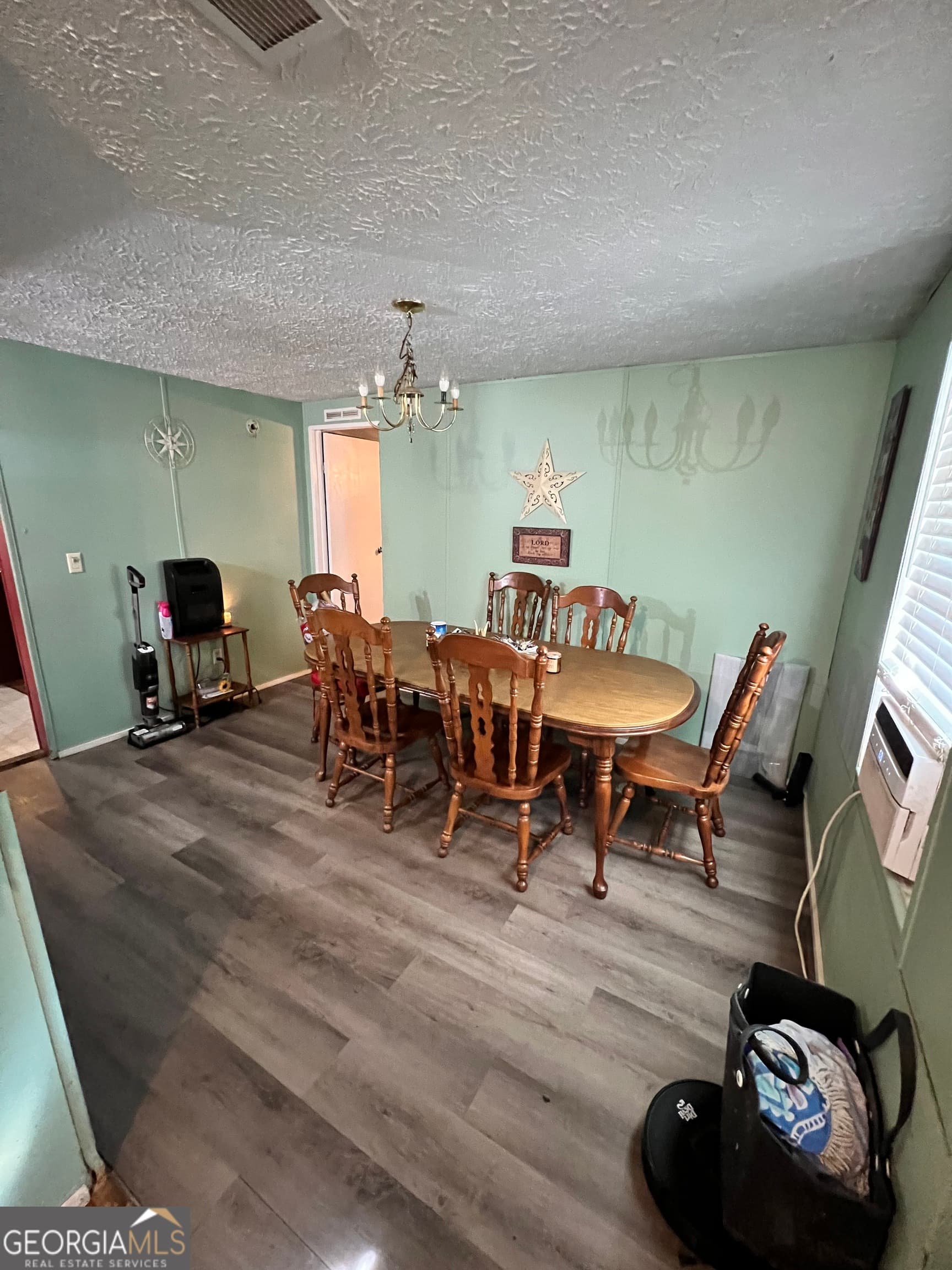 3 bedroom, 2 bathroom, 1,782 sq ft manufactured home,single family residence under contract at 3616 Us Highway 441, Dublin, GA 31021 — photo 5