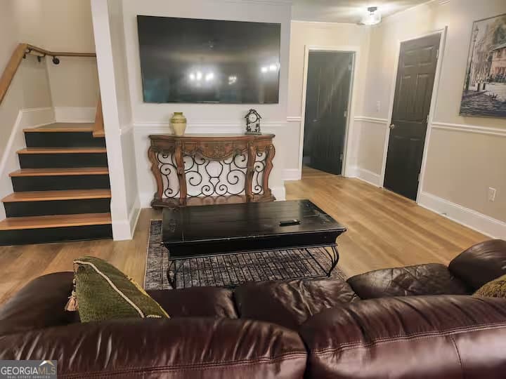 4 bedroom, 3 bathroom single family residence for rent at 6765 Virlyn B Smith Road, Fairburn, GA 30213 for $5,355 a month — photo 6