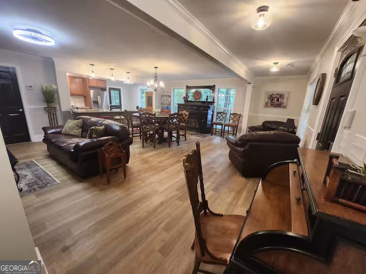 4 bedroom, 3 bathroom single family residence for rent at 6765 Virlyn B Smith Road, Fairburn, GA 30213 for $5,355 a month — photo 7