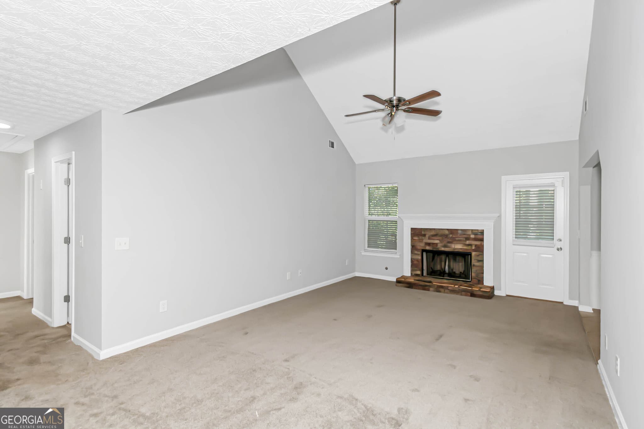 4 bedroom, 3 bathroom, 2,353 sq ft single family residence for sale at 35 Almond Way, Covington, GA 30016 — photo 6