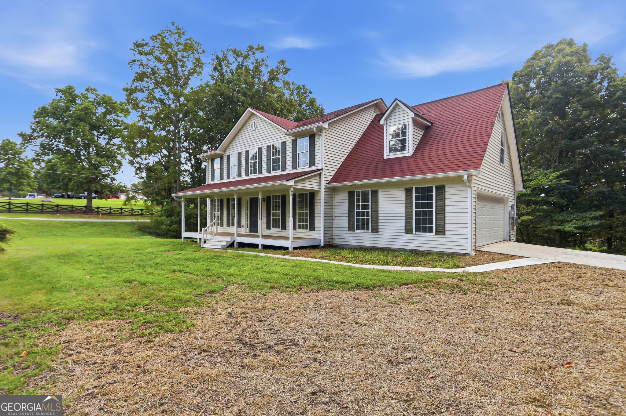 4 bedroom, 2.5 bathroom, 2,284 sq ft single family residence for sale at 1336 Fate Conn Road, Canton, GA 30114 — photo 3