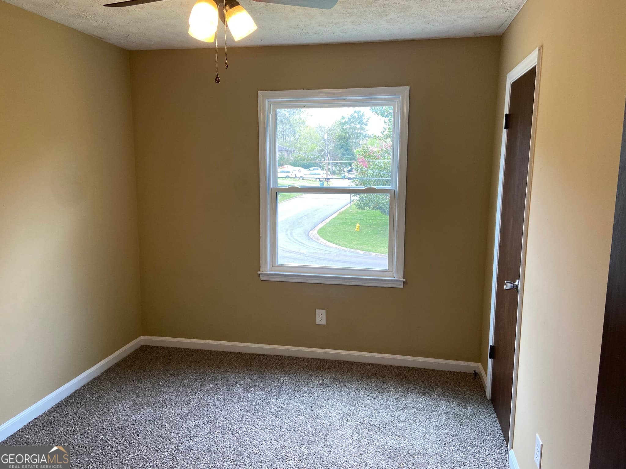 4 bedroom, 3 bathroom, 1,752 sq ft single family residence for sale at 1710 Hallmark Drive, Griffin, GA 30223 — photo 7