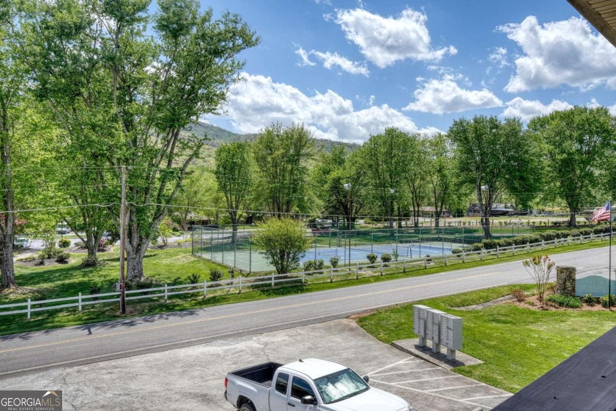 2 bedroom, 2 bathroom condominium for sale at 1647E Lakeview Drive, Young Harris, GA 30582 — photo 7