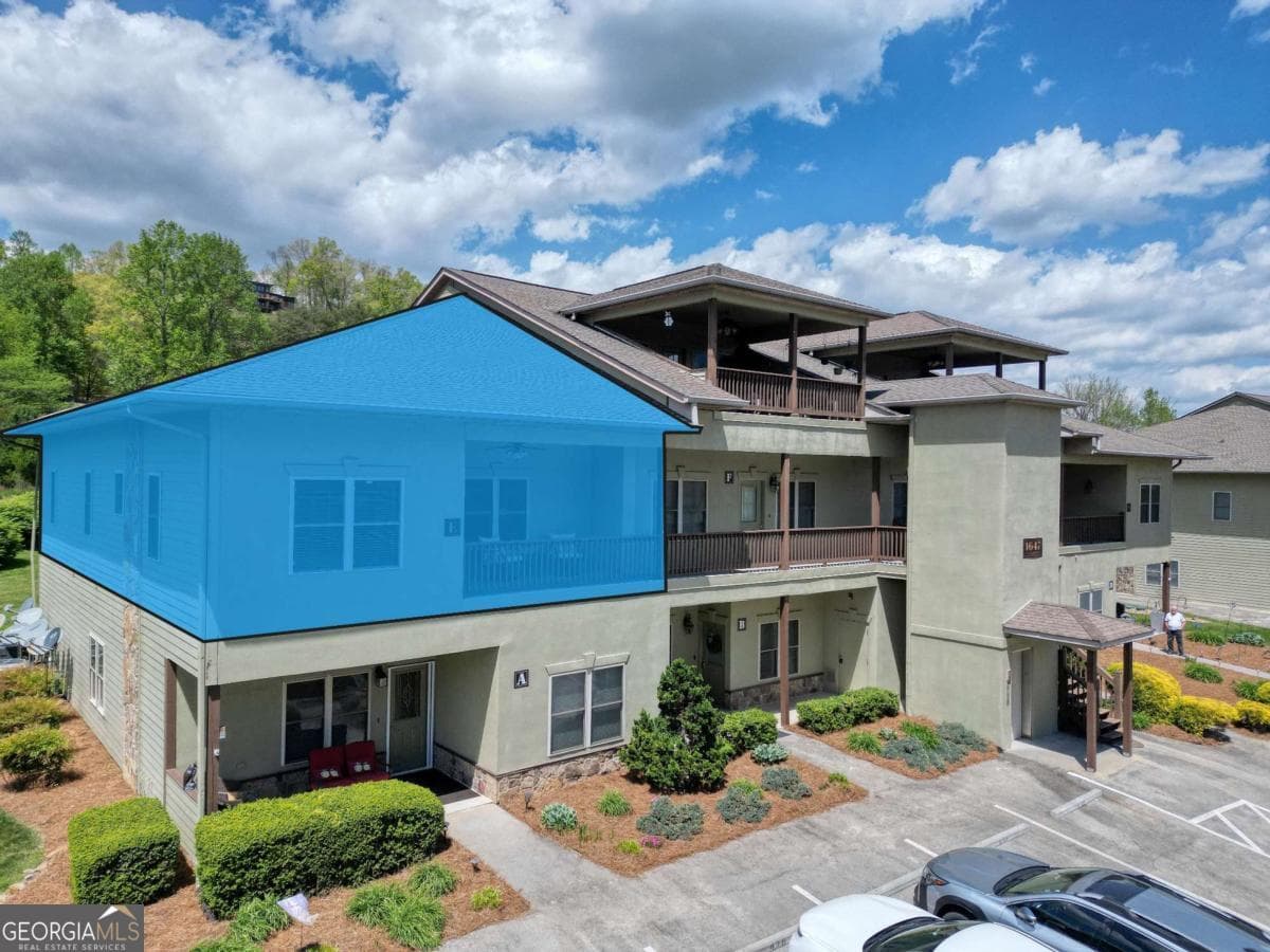 2 bedroom, 2 bathroom condominium for sale at 1647E Lakeview Drive, Young Harris, GA 30582 — photo 3