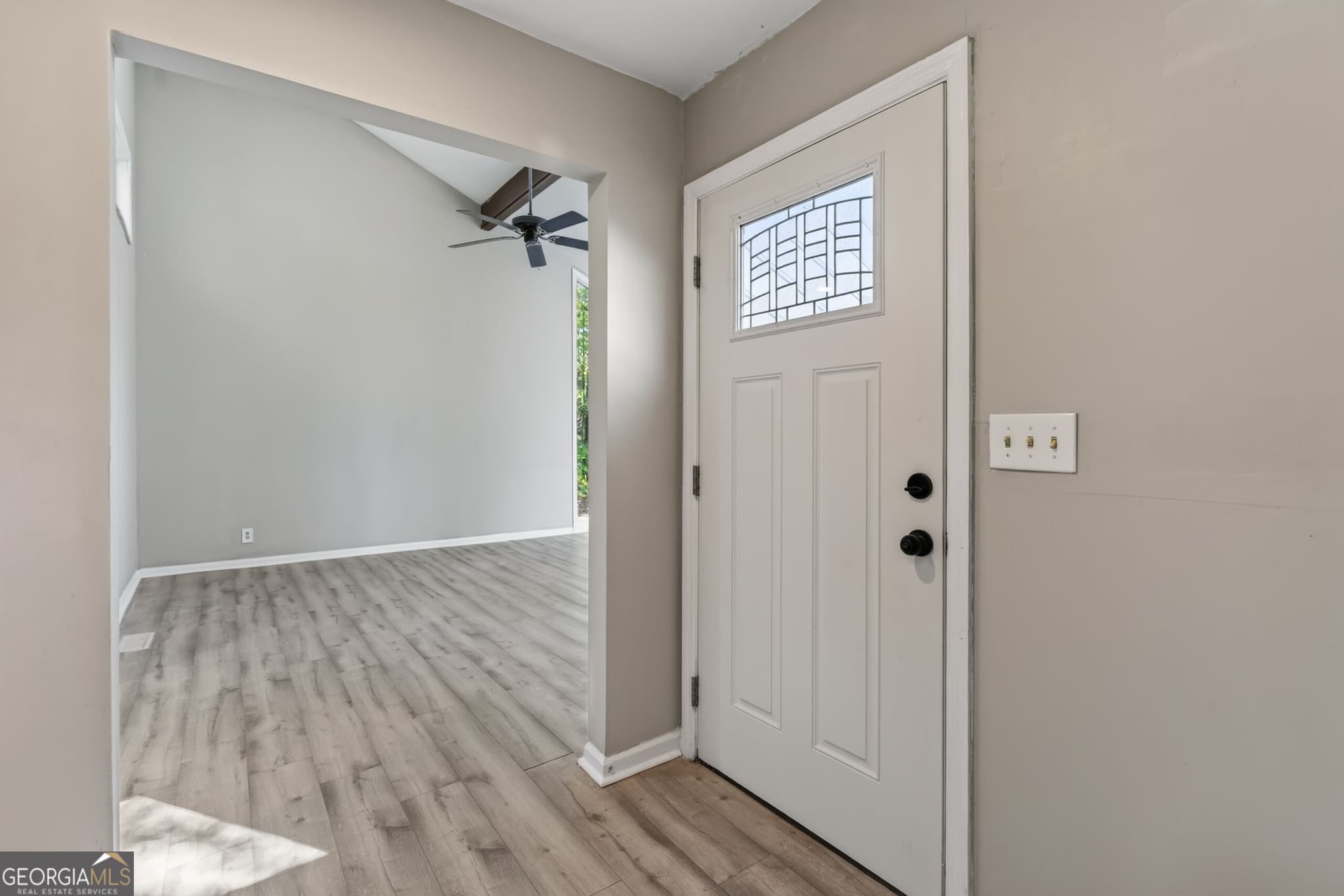 4 bedroom, 3 bathroom, 2,136 sq ft single family residence for sale at 555 Glencove Drive, Macon, GA 31210 — photo 6