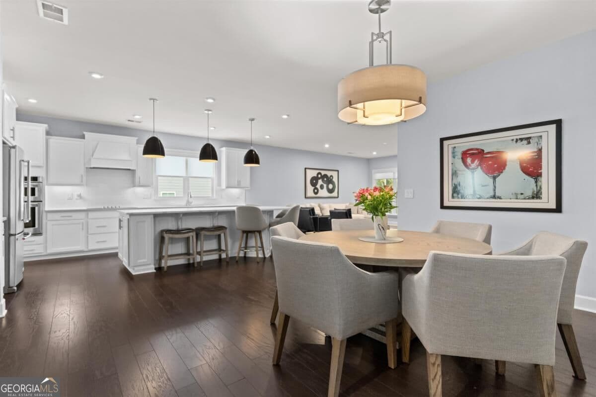 3 bedroom, 2 bathroom, 2,096 sq ft single family residence for sale at 1020 Southwood Way, Greensboro, GA 30642 — photo 5