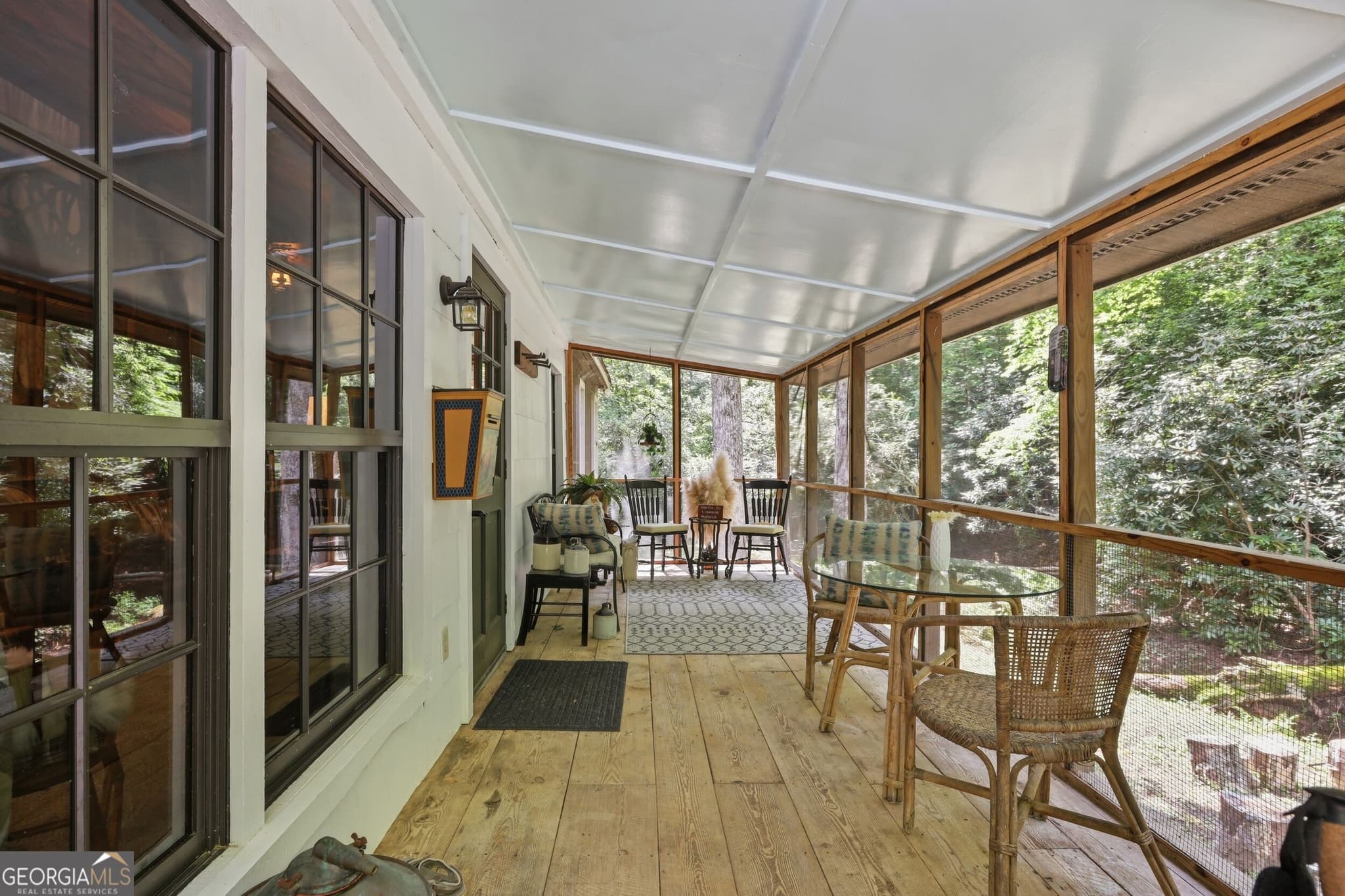 2 bedroom, 2 bathroom, 1,400 sq ft cabin,single family residence for sale at 162 Delilah Lane, Lakemont, GA 30552 — photo 10