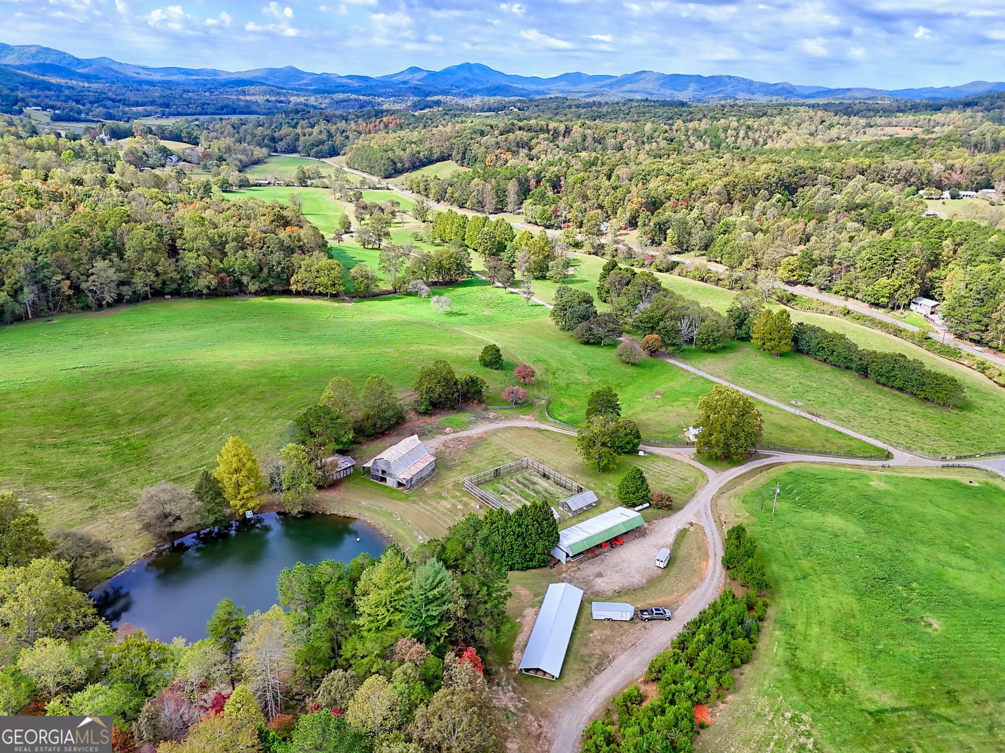 5 bedroom, 5.5 bathroom farm for sale at 3147 Old Hwy 64W, Warne, NC 28909 — photo 3