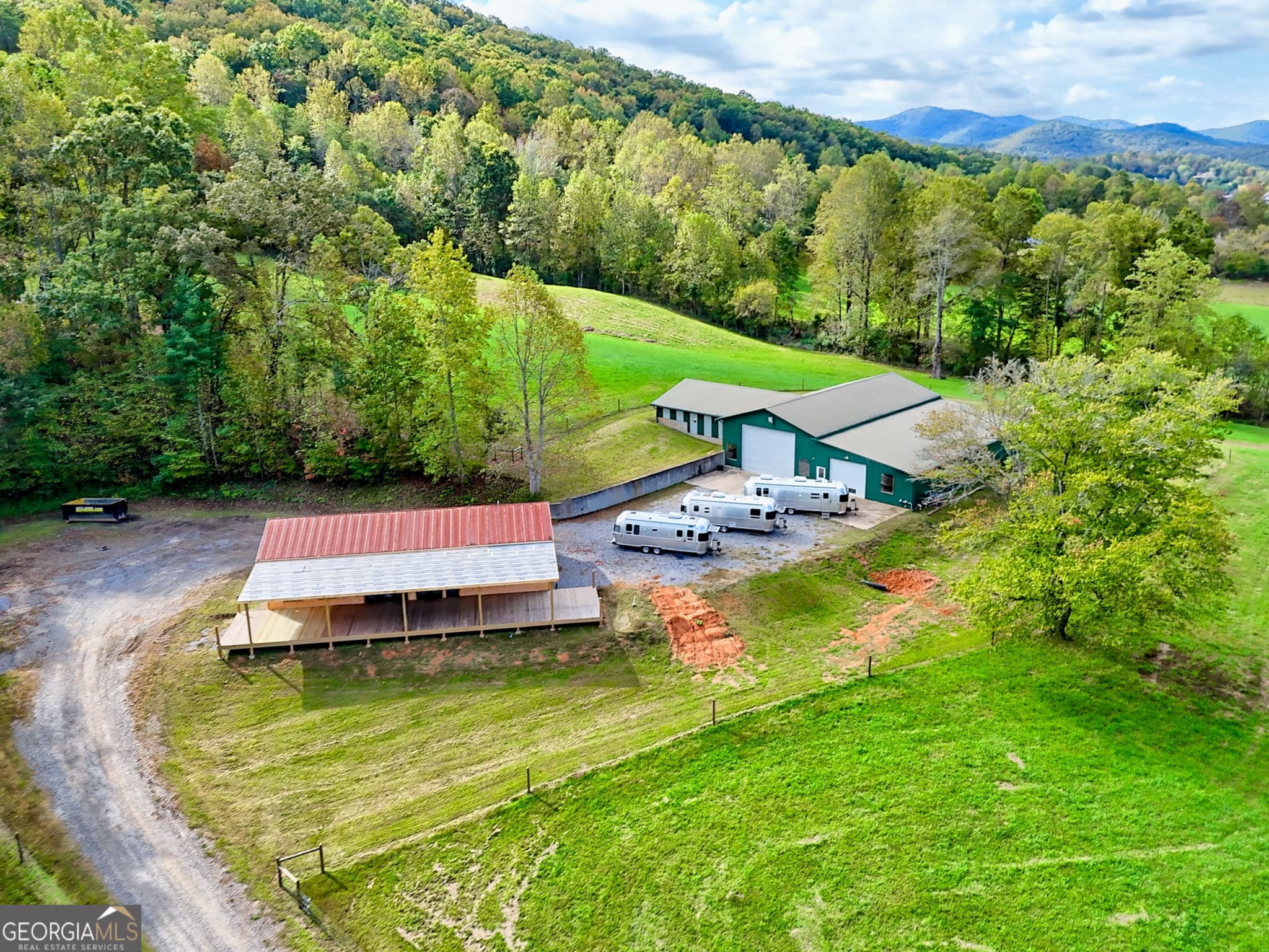 5 bedroom, 5.5 bathroom farm for sale at 3147 Old Hwy 64W, Warne, NC 28909 — photo 4