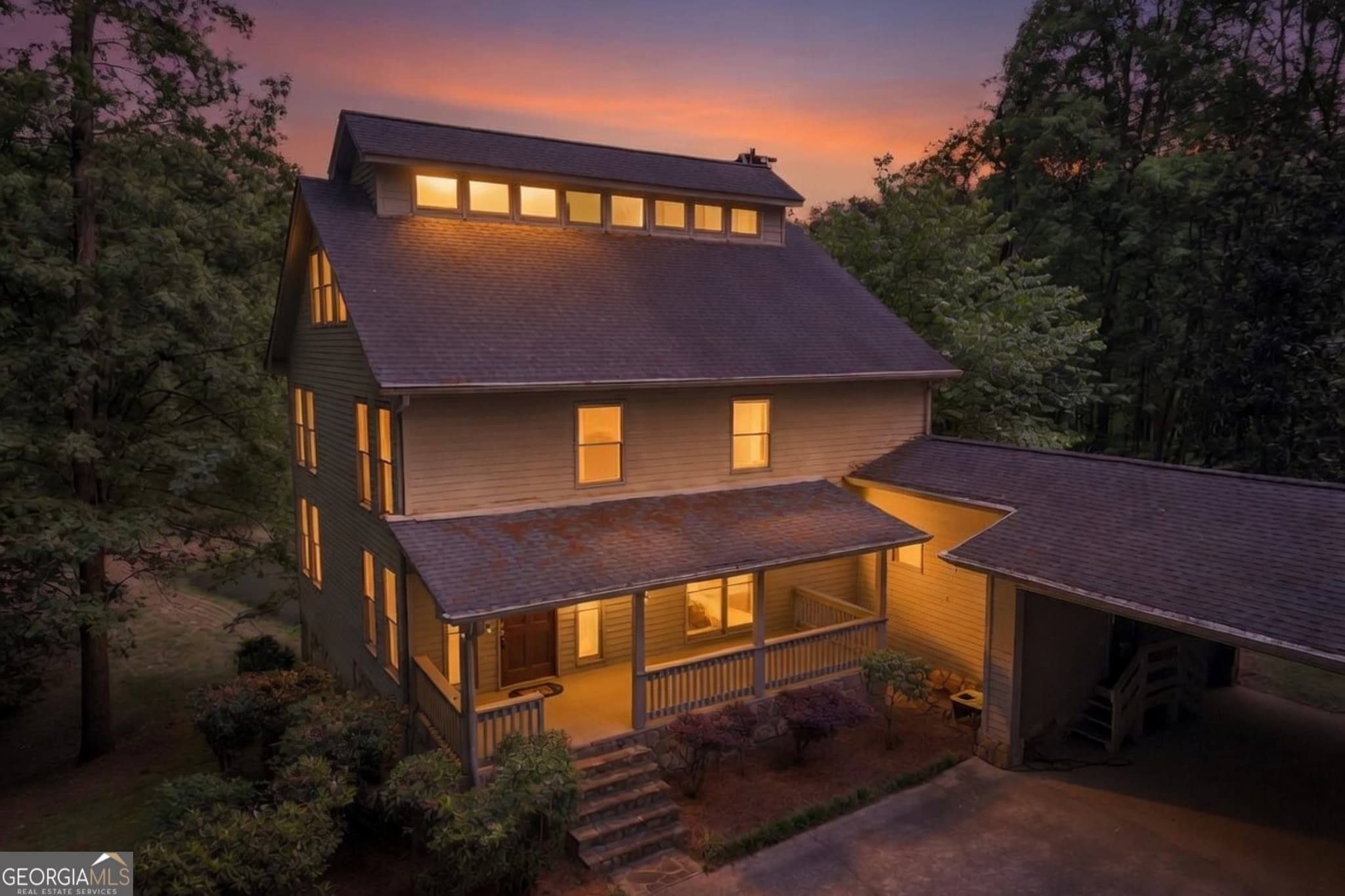 4 bedroom, 3.5 bathroom, 4,322 sq ft single family residence for sale at 400 River Cove Road, Social Circle, GA 30025 — photo 2