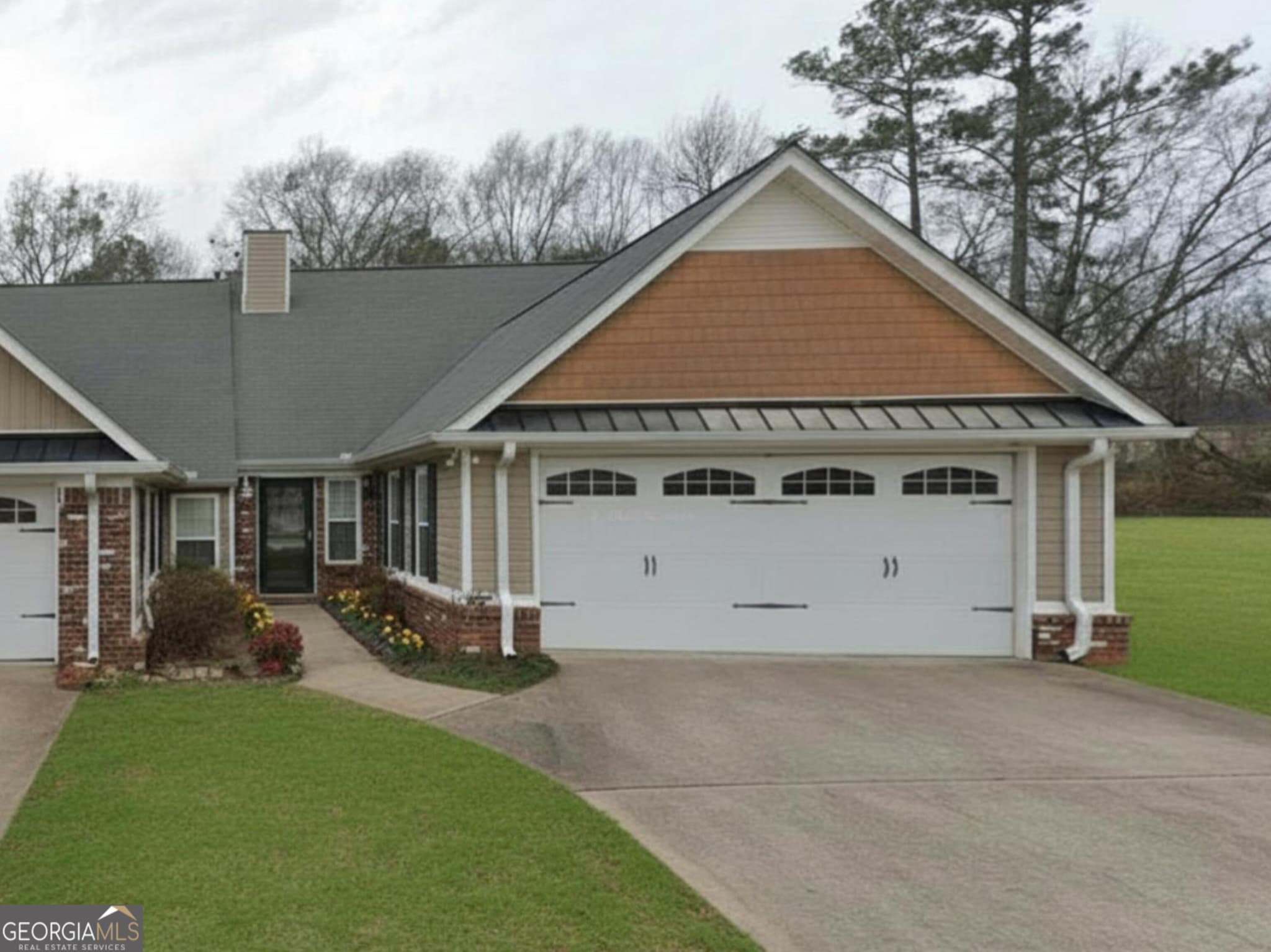 3 bedroom, 2 bathroom, 1,560 sq ft townhouse sold at 1911 School House Lane, Temple, GA 30179