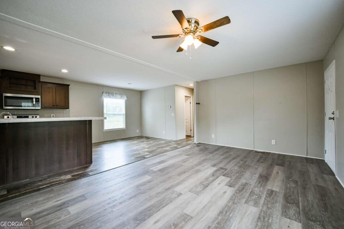3 bedroom, 2 bathroom, 1,344 sq ft single family residence for sale at 159 Alexander Ray Road, Canon, GA 30520 — photo 3