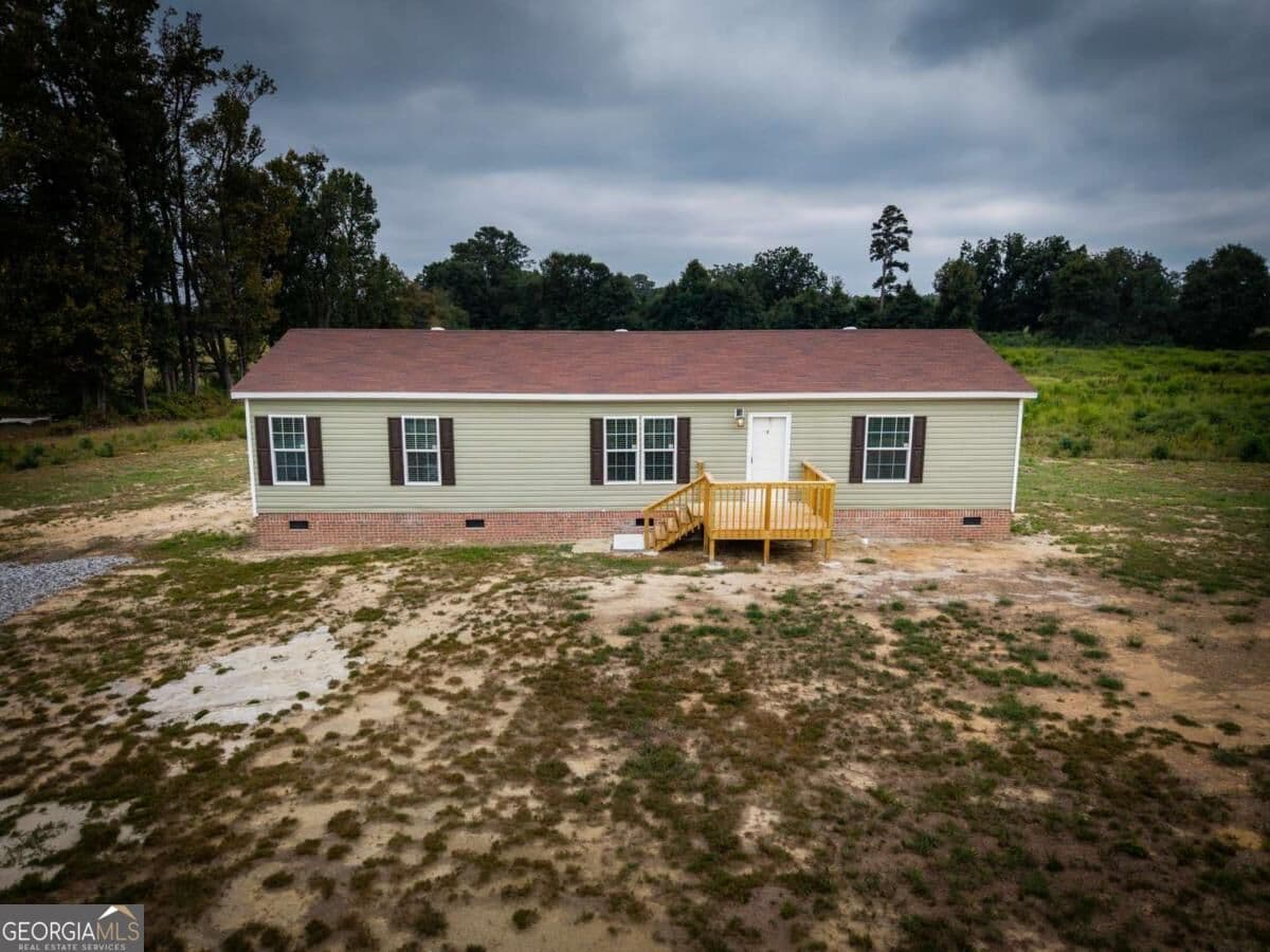 3 bedroom, 2 bathroom, 1,344 sq ft single family residence for sale at 159 Alexander Ray Road, Canon, GA 30520