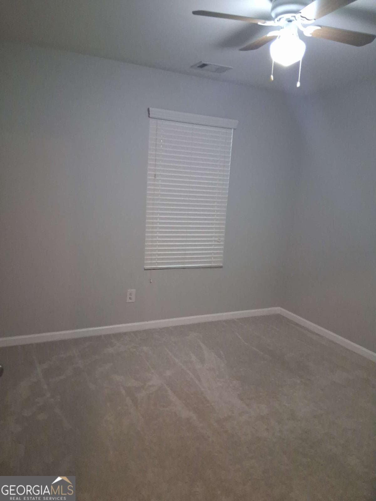 3 bedroom, 2.5 bathroom, 1,589 sq ft townhouse for sale at 1990 E Millstream Hollow, Conyers, GA 30012 — photo 9