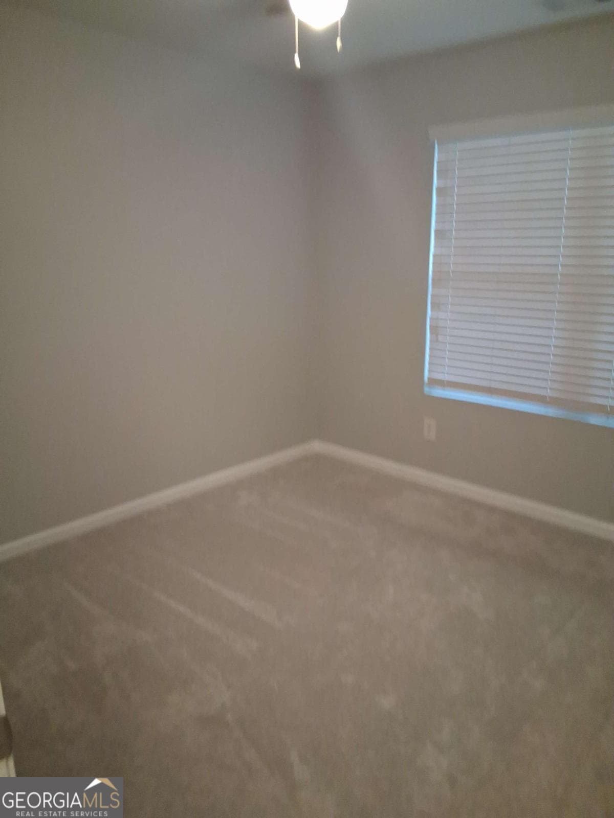 3 bedroom, 2.5 bathroom, 1,589 sq ft townhouse for sale at 1990 E Millstream Hollow, Conyers, GA 30012 — photo 8