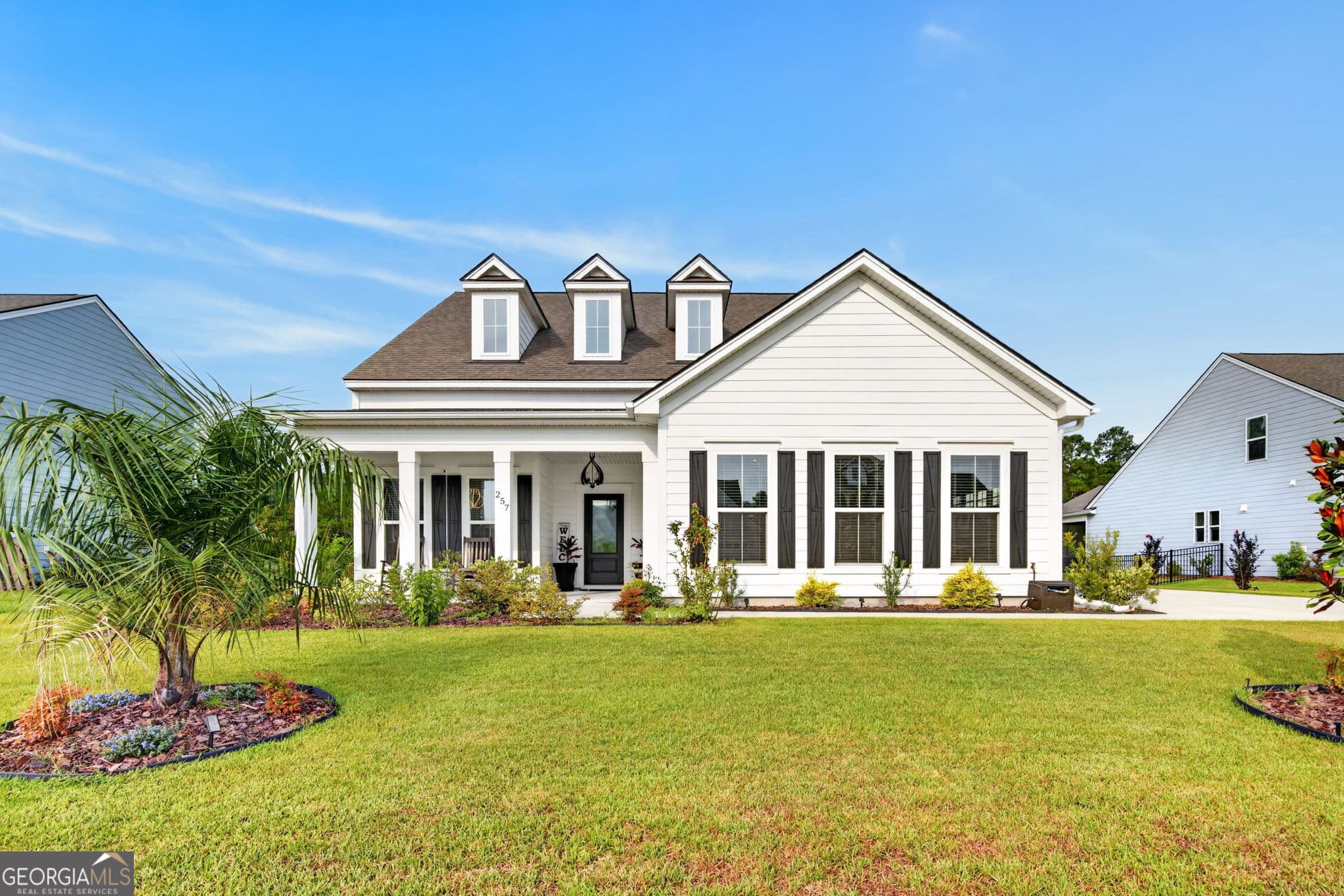 4 bedroom, 3 bathroom, 2,799 sq ft single family residence for sale at 257 Heron Creek Drive, Richmond Hill, GA 31324 — photo 3