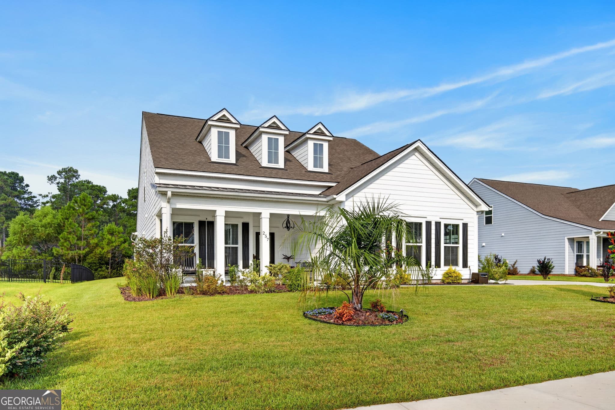 4 bedroom, 3 bathroom, 2,799 sq ft single family residence for sale at 257 Heron Creek Drive, Richmond Hill, GA 31324 — photo 5