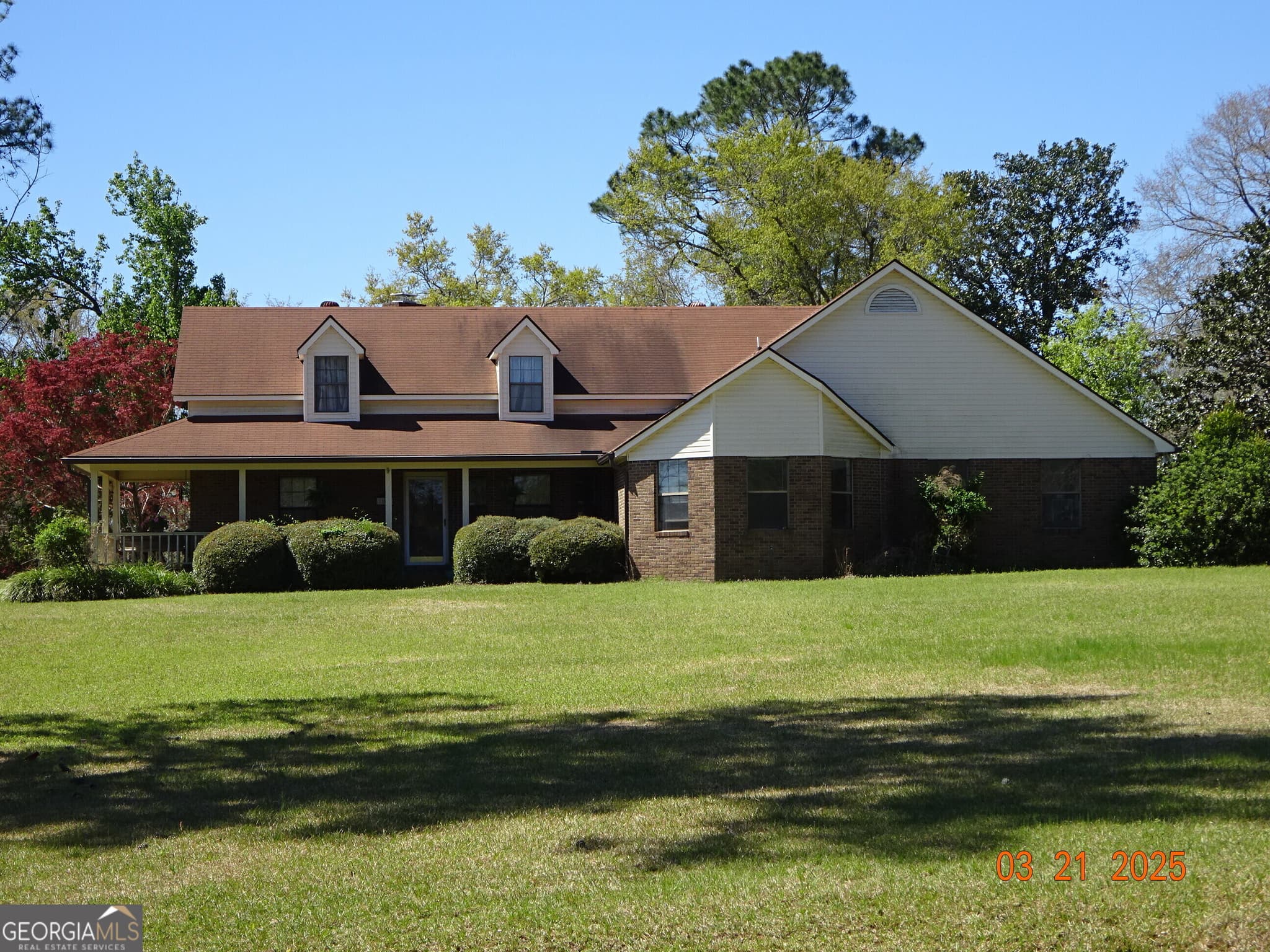3 bedroom, 3 bathroom, 2,371 sq ft single family residence sold at 803 John W Tippins Road, Claxton, GA 30417