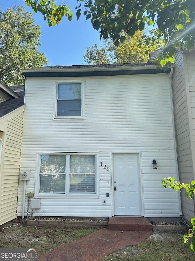 3 bedroom, 1.5 bathroom, 1,728 sq ft townhouse for rent at 129 Inlet Reach Circle, St. Marys, GA 31558 for $1,500 a month