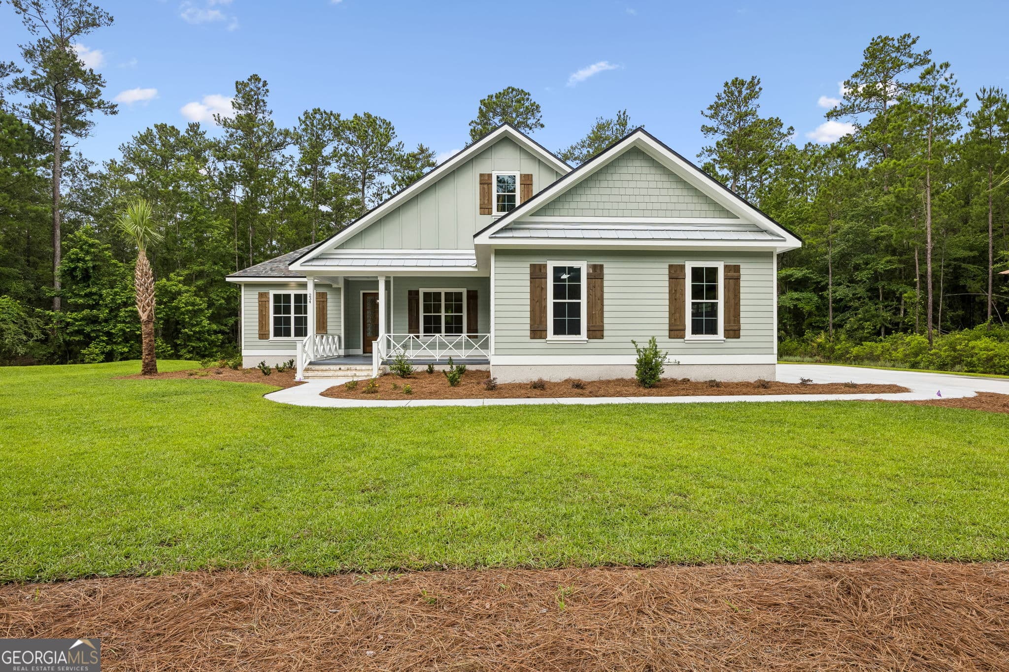 4 bedroom, 2 bathroom, 2,256 sq ft single family residence for sale at 234 Marina Isle Drive, Woodbine, GA 31569