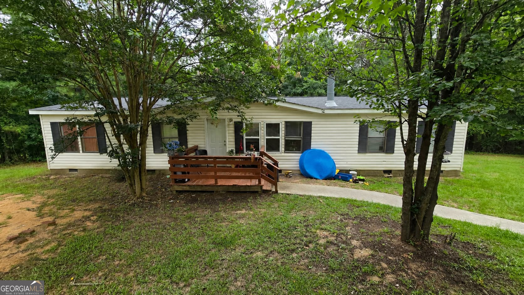 3 bedroom, 2 bathroom, 1,620 sq ft single family residence for sale at 112 Mandy Court, Macon, GA 31217 — photo 2