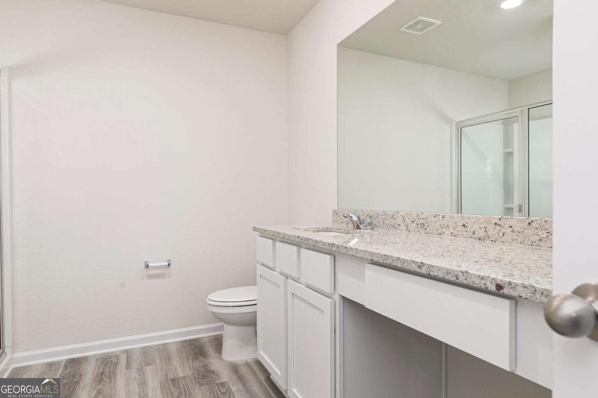 4 bedroom, 2.5 bathroom, 2,384 sq ft single family residence for sale at 393 Sand Dune Way, Conyers, GA 30013 — photo 2