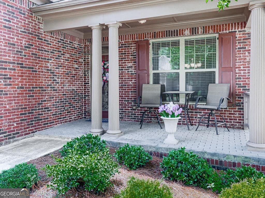 4 bedroom, 3 bathroom, 5,247 sq ft single family residence for sale at 210 Aster Court, Canton, GA 30114 — photo 8