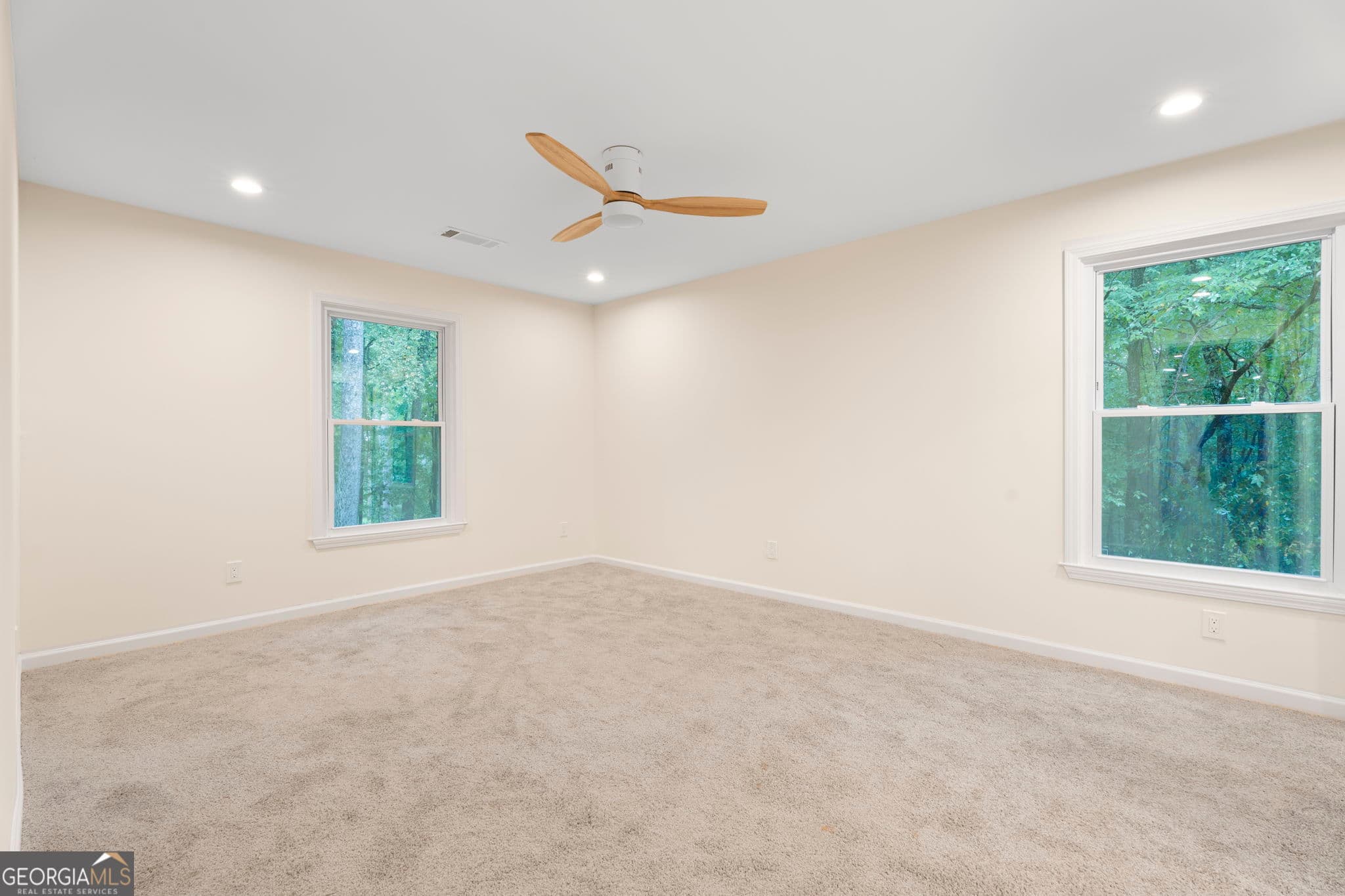 4 bedroom, 3.5 bathroom, 3,216 sq ft single family residence for sale at 50 Wynfield Drive, Stockbridge, GA 30281 — photo 9