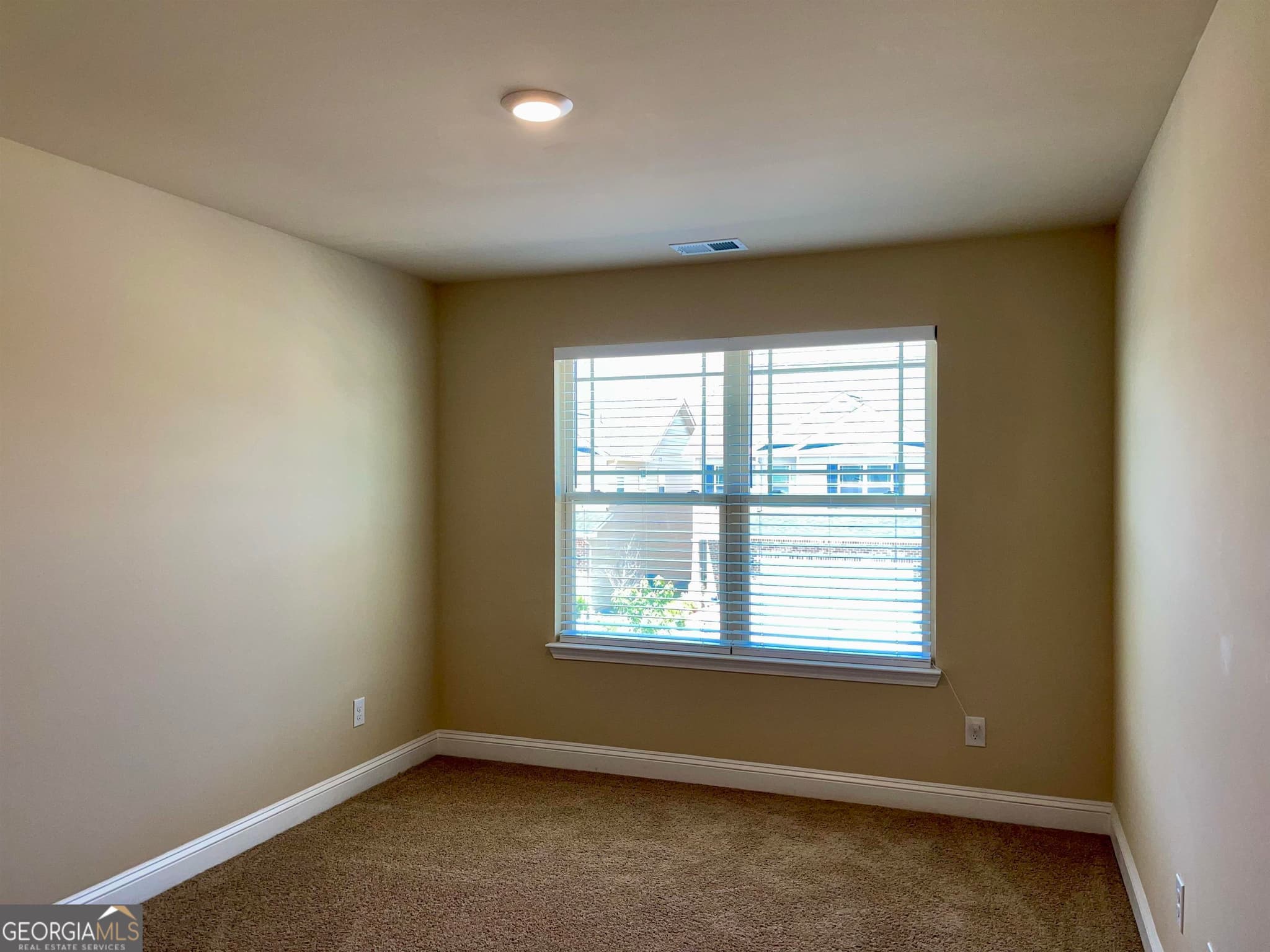 3 bedroom, 2.5 bathroom single family residence for rent at 2651 Lovejoy Crossing Lane, Hampton, GA 30228 for $2,350 a month — photo 10