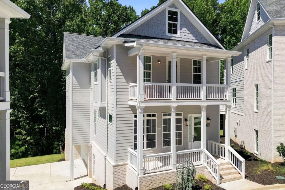 3 bedroom, 4.5 bathroom single family residence for sale at 3050 Kara Court, Roswell, GA 30076 — photo 2