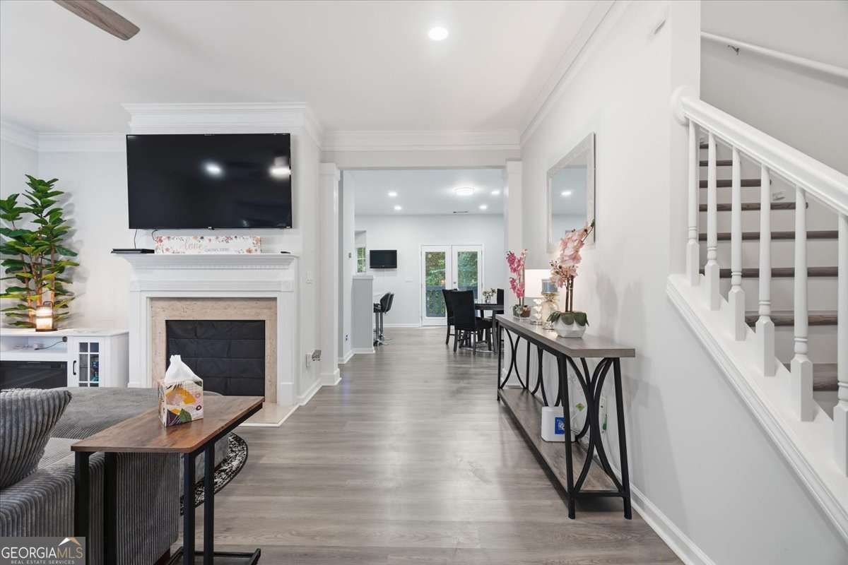 3 bedroom, 3.5 bathroom, 1,740 sq ft townhouse for sale at 4948 Oak Meadow Lane, Oakwood, GA 30566 — photo 5