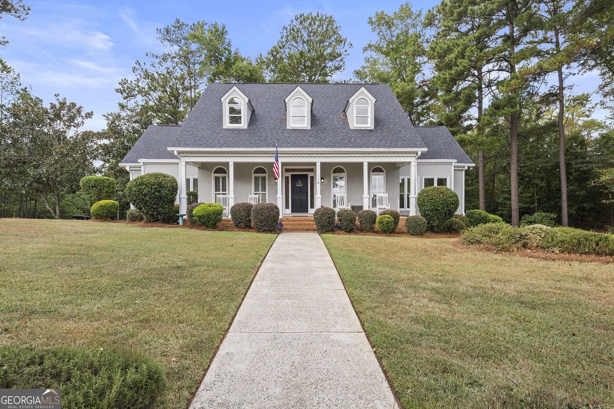 5 bedroom, 3.5 bathroom, 3,015 sq ft single family residence for sale at 118 WIMBLEDON Lane, Macon, GA 31211