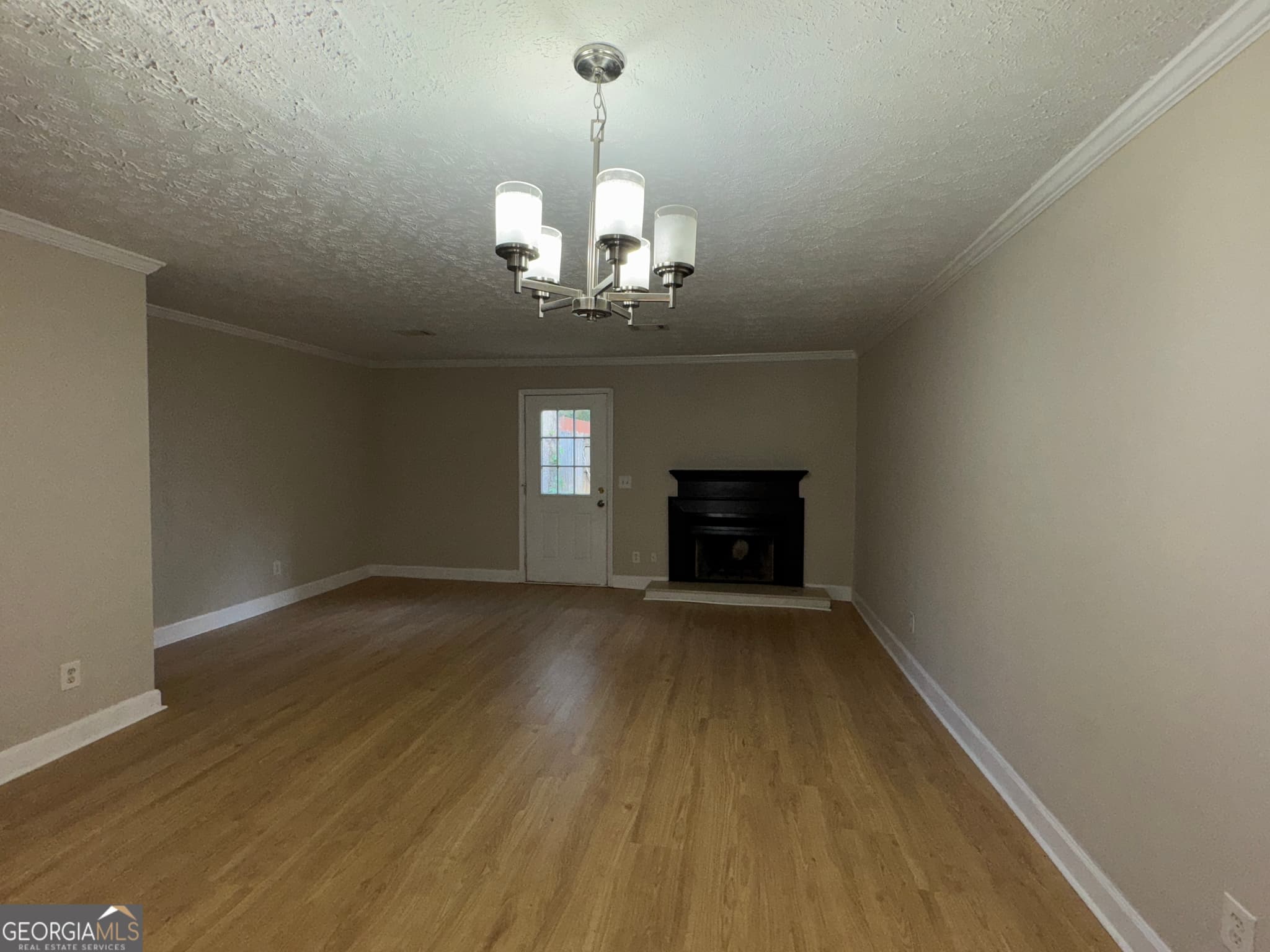 2 bedroom, 2.5 bathroom, 1,152 sq ft townhouse for sale at 1944 Terri Meyer Drive, Smyrna, GA 30080 — photo 2